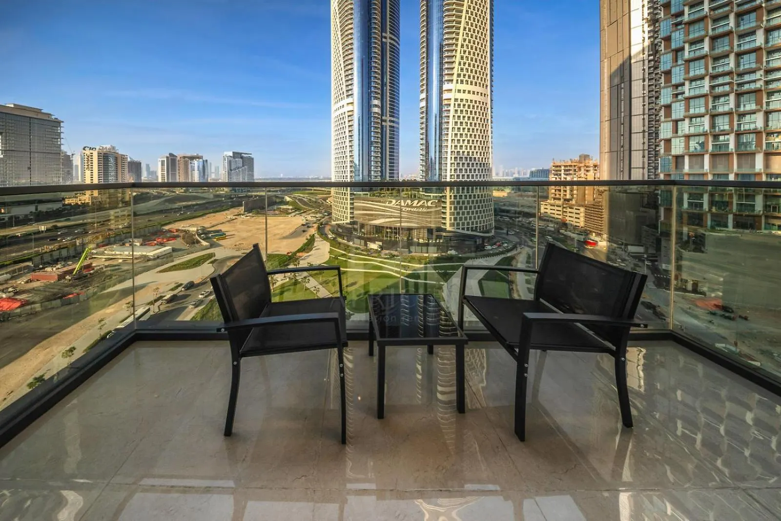 Classy 1 Bedroom In Nobles Tower 두바이 아랍에미리트